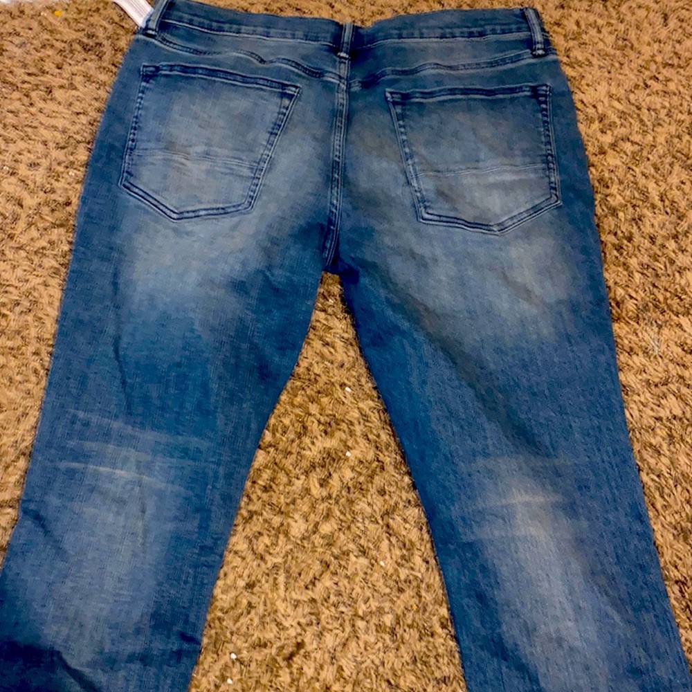 Jeans - Picture 2 of 3